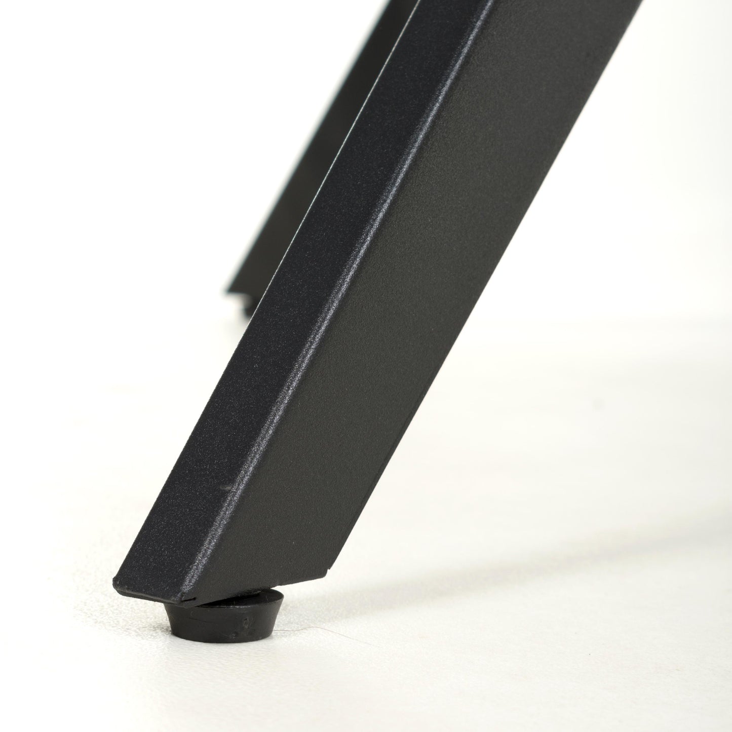 Timor 1.2 Metre Black Ceramic