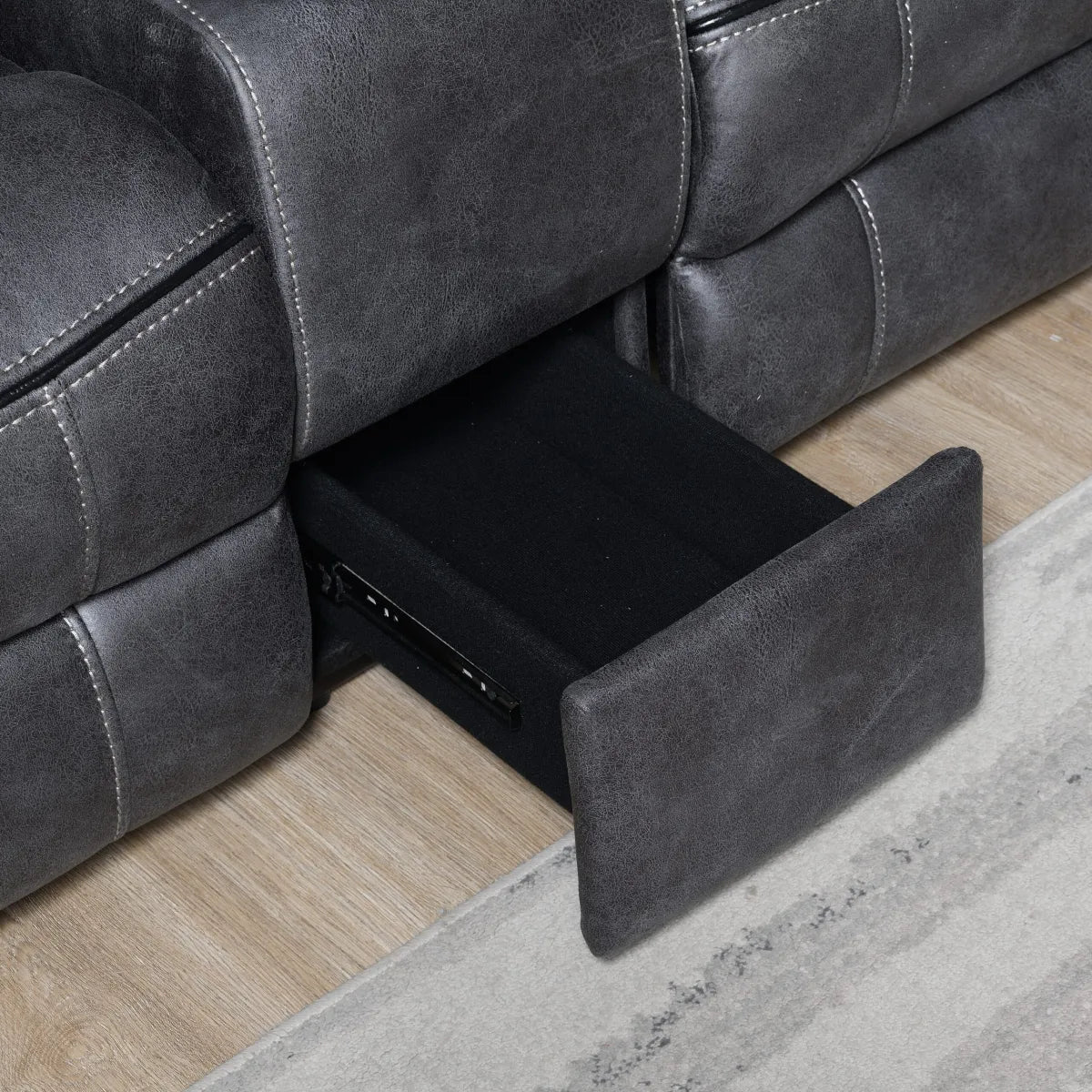 Phoenix Media Power Recliner